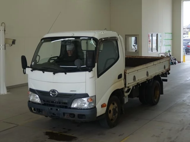 Toyota Dyna  с аукциона в Японии