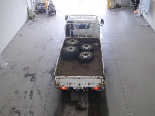 Toyota Dyna  с аукциона в Японии