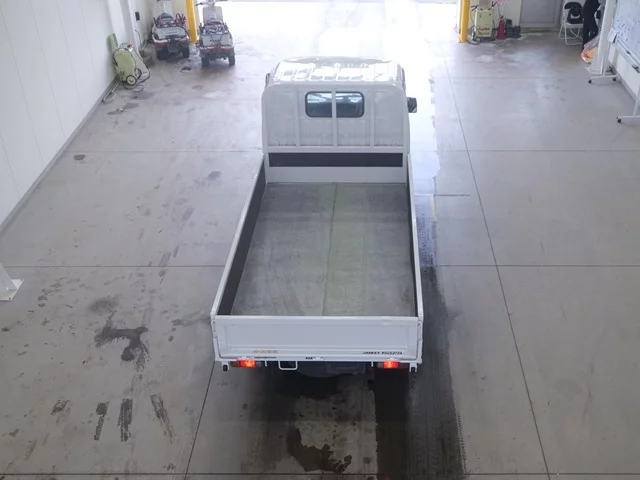 Toyota Dyna  с аукциона в Японии