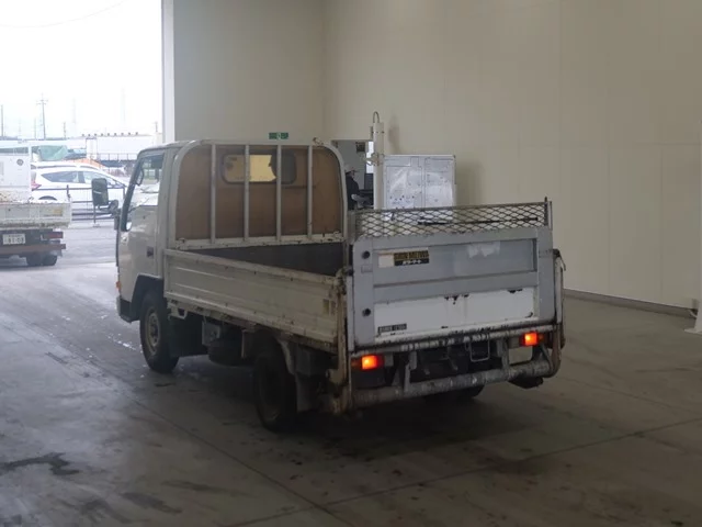 Mitsubishi Fuso Canter  с аукциона в Японии