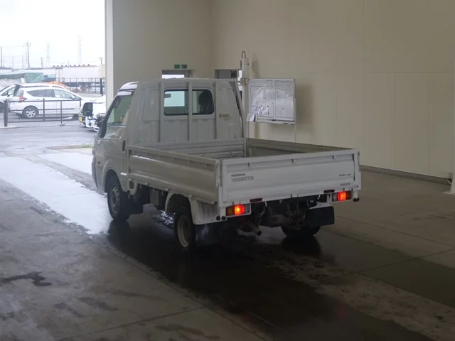 Nissan Vanette  с аукциона в Японии