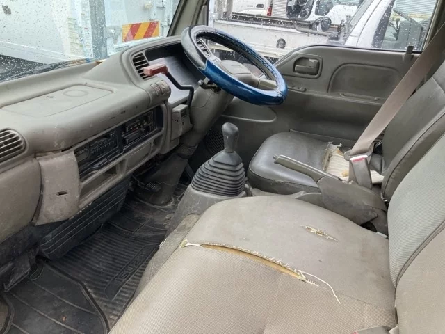 Isuzu Elf  с аукциона в Японии