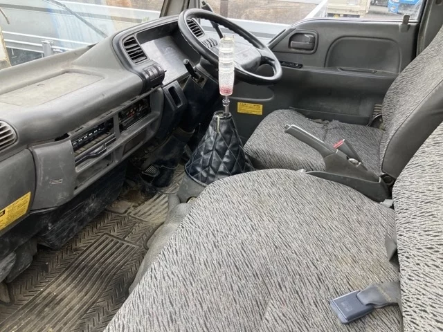 Isuzu Elf  с аукциона в Японии