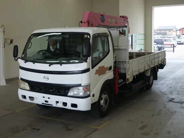 Hino Dutro  с аукциона в Японии
