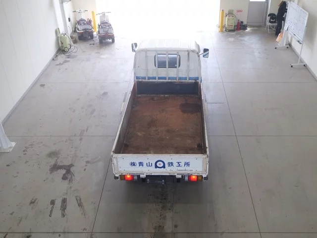 Isuzu Elf  с аукциона в Японии