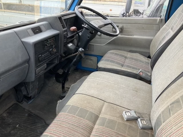 Isuzu Elf  с аукциона в Японии