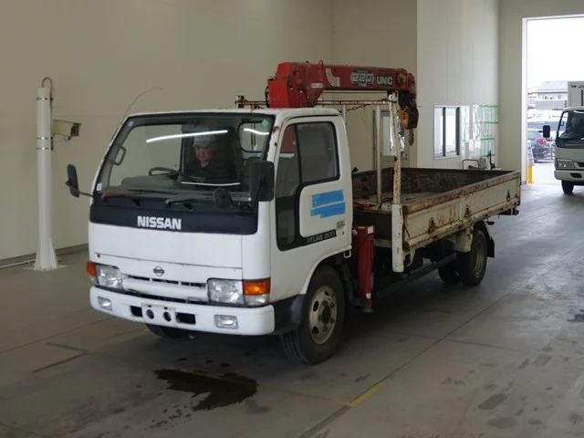 Nissan Atlas  с аукциона в Японии
