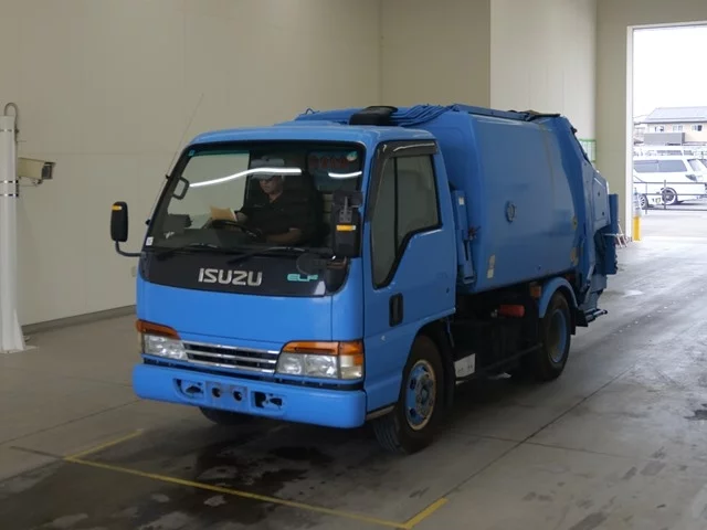 Isuzu Elf  с аукциона в Японии