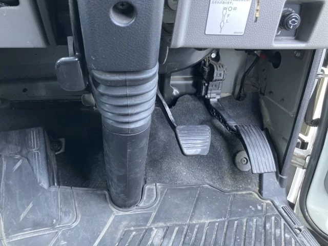 Mitsubishi Fuso Canter  с аукциона в Японии