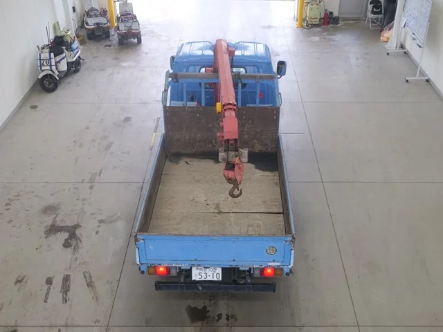 Isuzu Elf  с аукциона в Японии