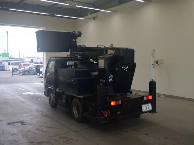 Isuzu Elf  с аукциона в Японии