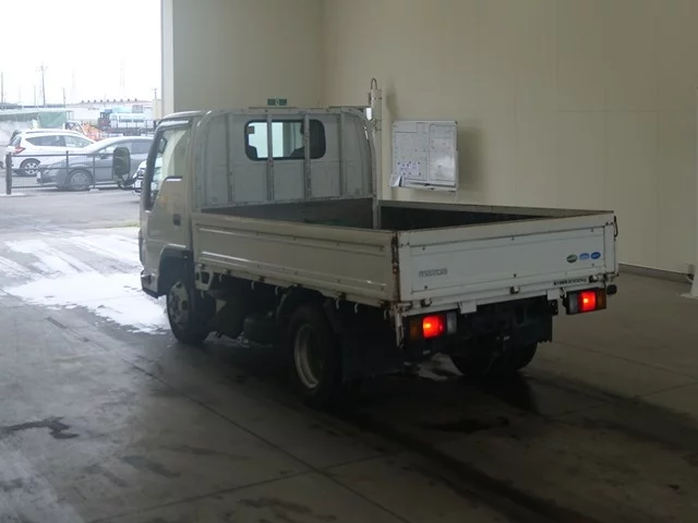 Mazda Titan  с аукциона в Японии