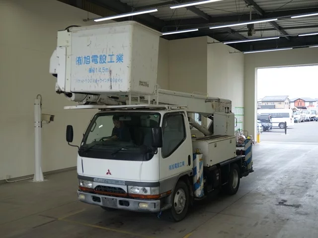 Mitsubishi Fuso Canter  с аукциона в Японии
