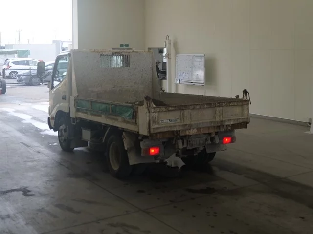 Hino Dutro  с аукциона в Японии