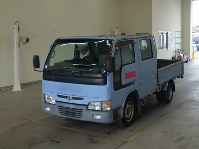 Nissan Atlas  с аукциона в Японии