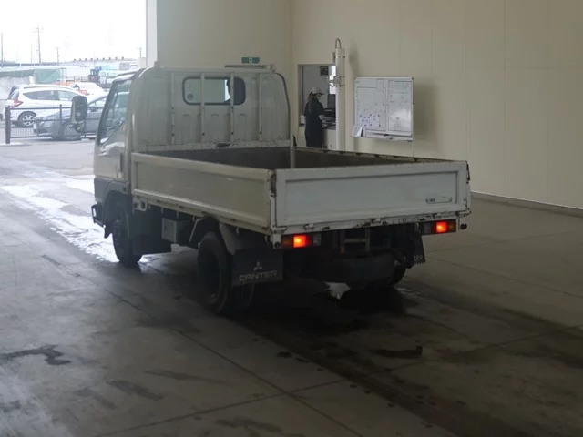 Mitsubishi Fuso Canter  с аукциона в Японии