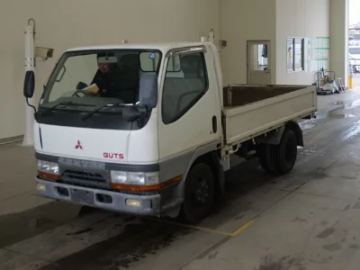 Mitsubishi Fuso Canter