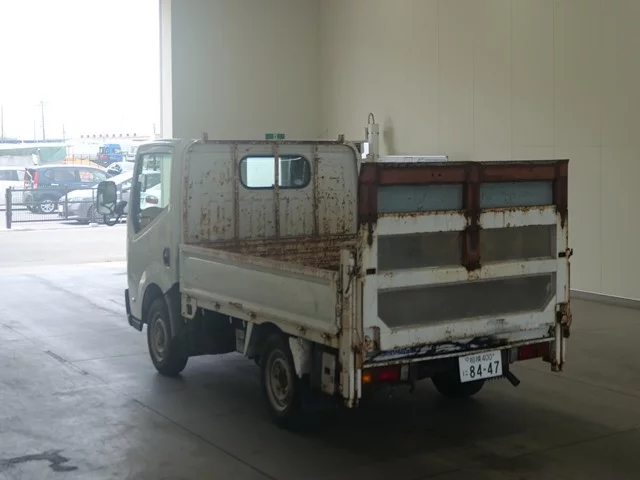 Nissan Atlas  с аукциона в Японии