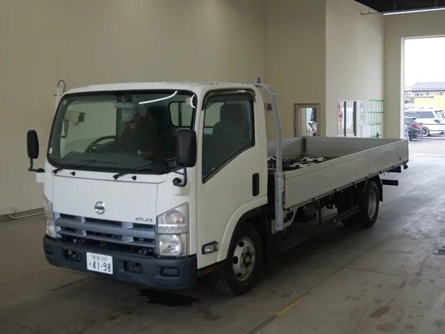 Nissan Atlas  с аукциона в Японии