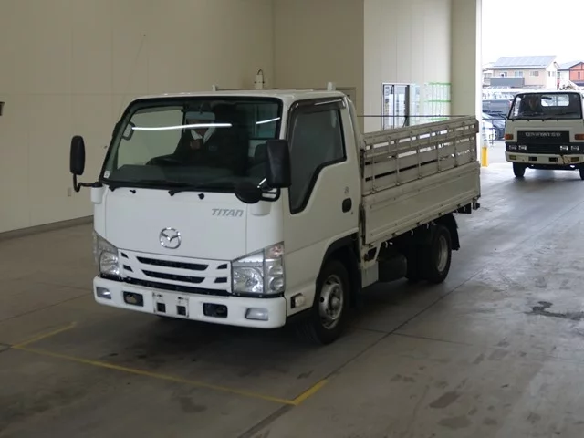 Mazda Titan  с аукциона в Японии