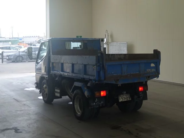 Mitsubishi Fuso Canter  с аукциона в Японии