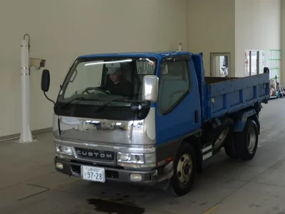 Mitsubishi Fuso Canter