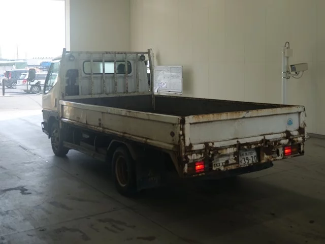 Mitsubishi Fuso Canter  с аукциона в Японии