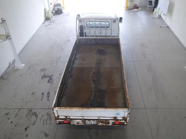 Mitsubishi Fuso Canter  с аукциона в Японии