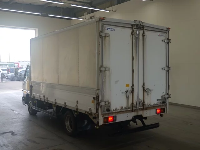 Mitsubishi Fuso Canter  с аукциона в Японии