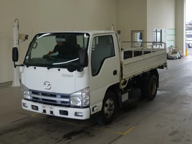 Mazda Titan  с аукциона в Японии