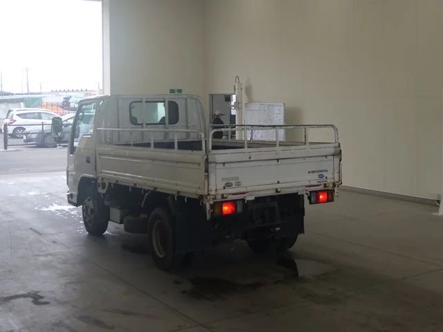 Mazda Titan  с аукциона в Японии