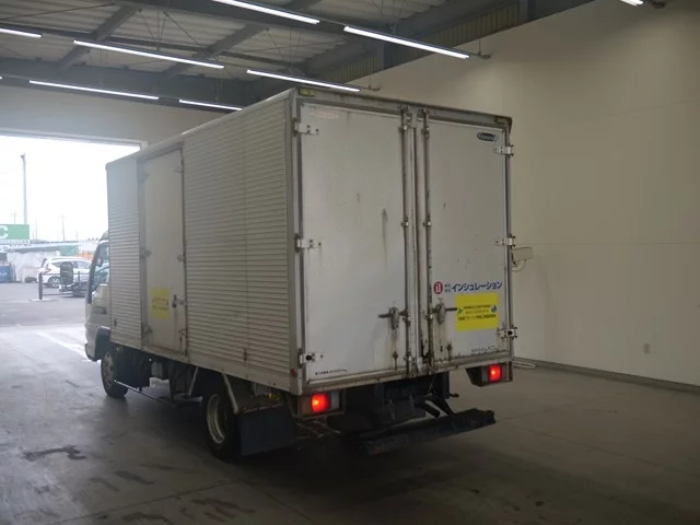 Nissan Atlas  с аукциона в Японии