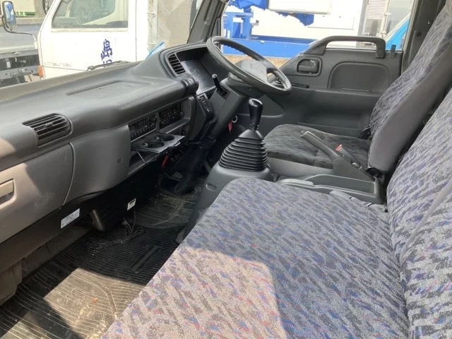 Nissan Atlas  с аукциона в Японии