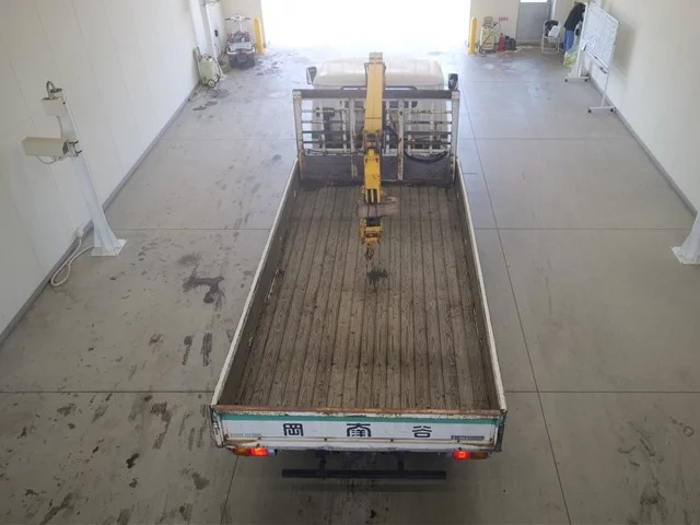 Mitsubishi Fuso Canter  с аукциона в Японии