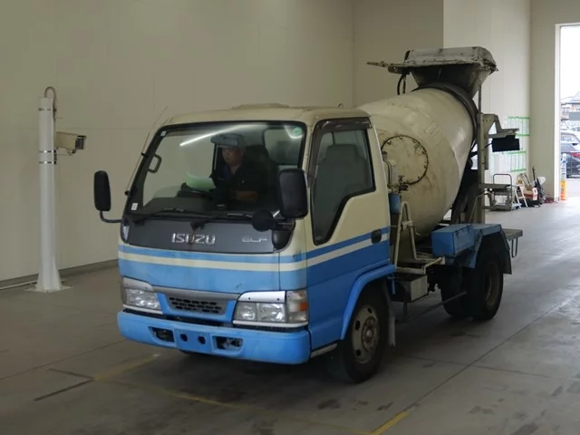 Isuzu Elf  с аукциона в Японии