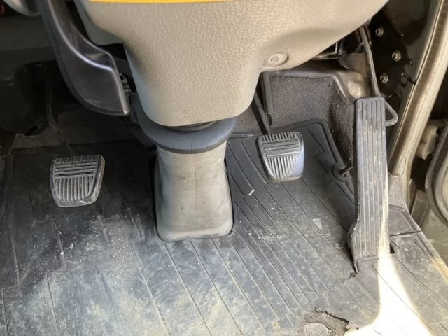 Hino Dutro  с аукциона в Японии
