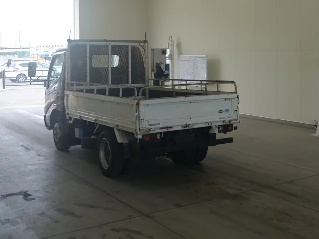 Hino Dutro  с аукциона в Японии