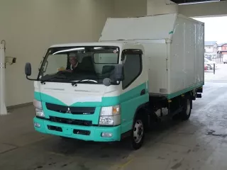Mitsubishi Fuso Canter  с аукциона в Японии