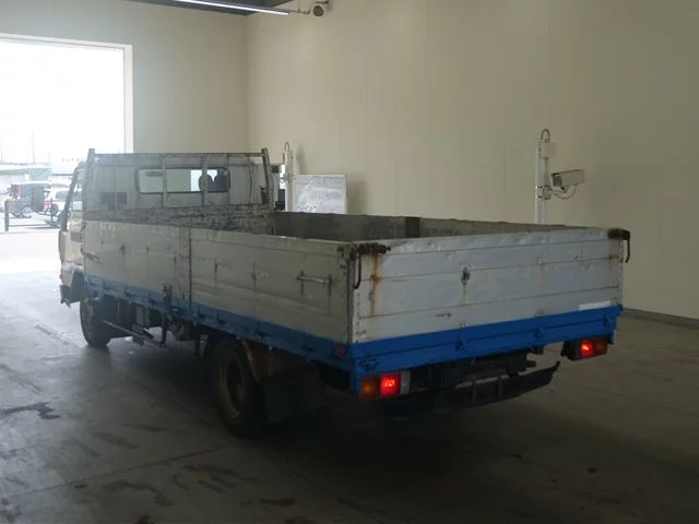 Mitsubishi Fuso Canter  с аукциона в Японии