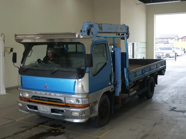 Mitsubishi Fuso Canter  с аукциона в Японии