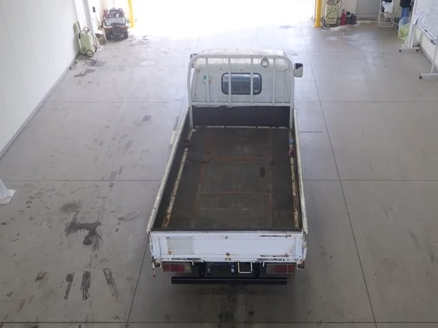 Isuzu Elf  с аукциона в Японии