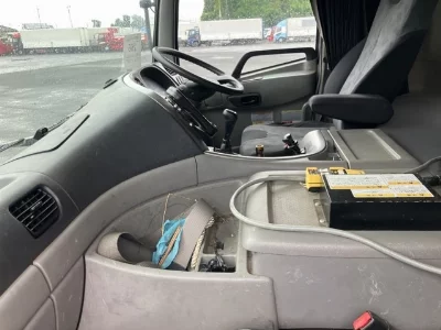 NISSAN DIESEL (UD) QUON