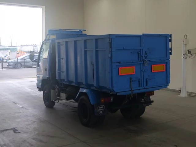 Isuzu Elf  с аукциона в Японии