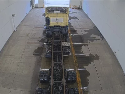 NISSAN DIESEL (UD) QUON