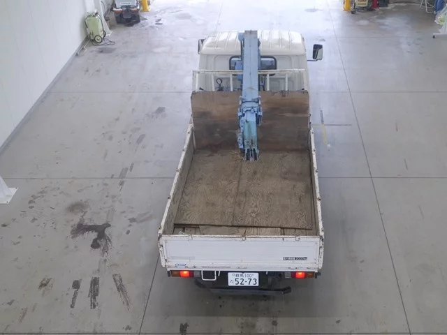 Mitsubishi Fuso Canter  с аукциона в Японии