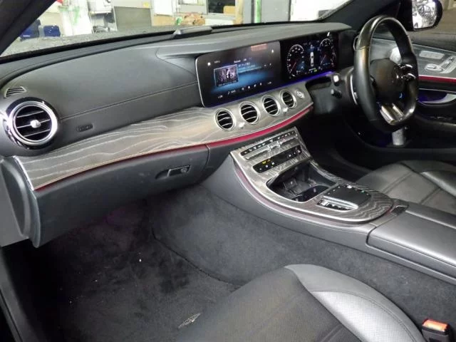 Mercedes-Benz MERCEDES AMG  с аукциона в Японии