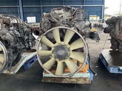 Hino ENGINE