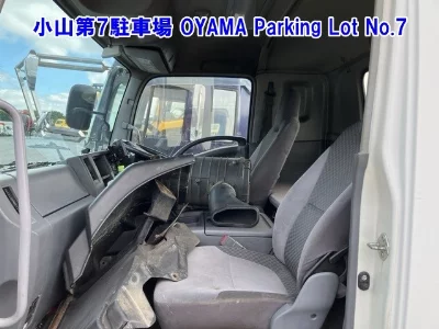 Isuzu CABIN