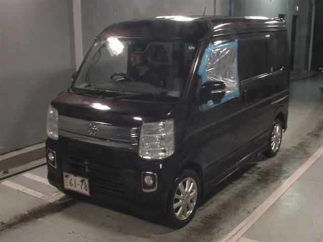 Nissan NV100 Clipper Rio  с аукциона в Японии