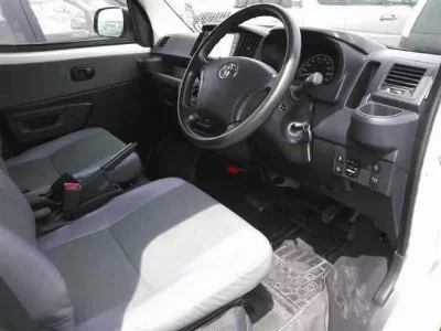 TOYOTA TOWN ACE VAN